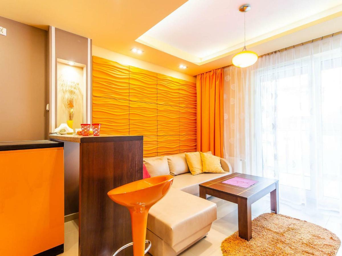 Apartament Pomaranczowy Z Basenem,Sauna-Blisko Morza. Kolobrzeg Exterior photo
