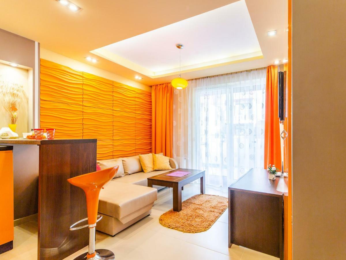 Apartament Pomaranczowy Z Basenem,Sauna-Blisko Morza. Kolobrzeg Exterior photo